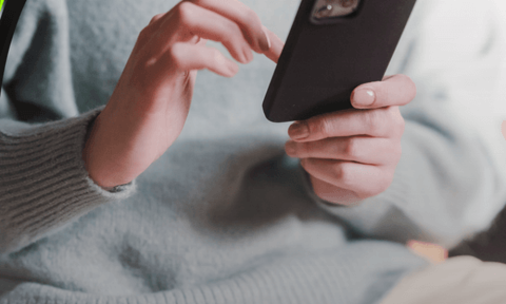 Capas de Proteção para Smartphone: Como Elas Aumentam a Durabilidade e o Estilo do Seu Dispositivo